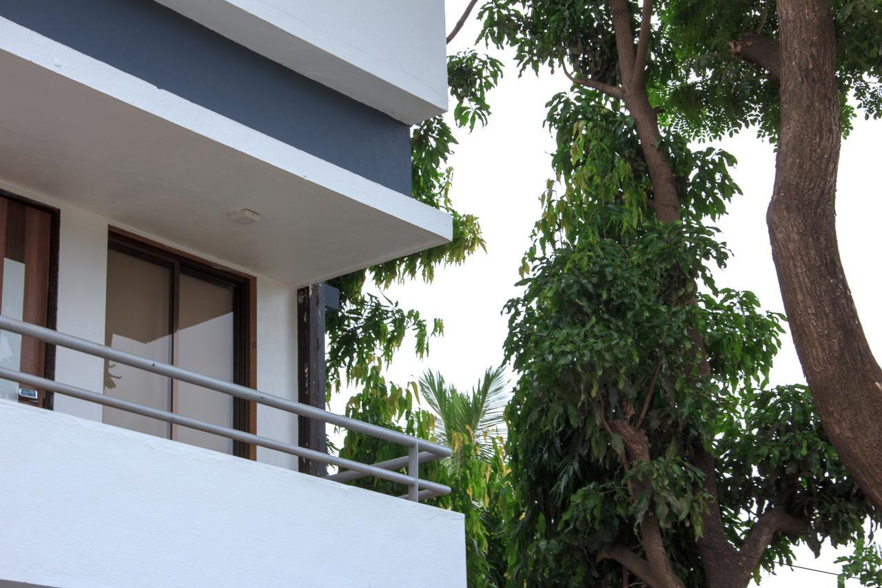 ซันไชน์ รีสอร์ต Hotel โลนาวาลา ภายนอก รูปภาพ