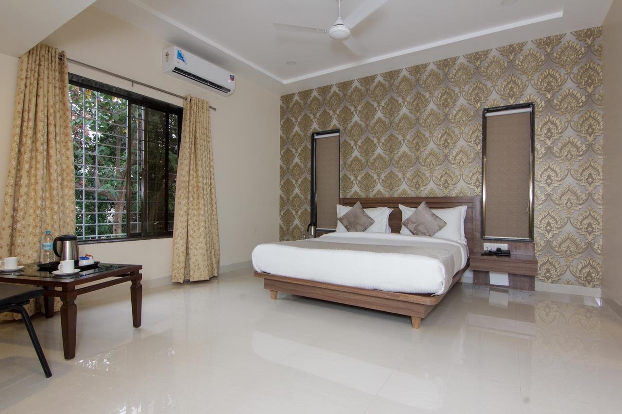 ซันไชน์ รีสอร์ต Hotel โลนาวาลา ภายนอก รูปภาพ